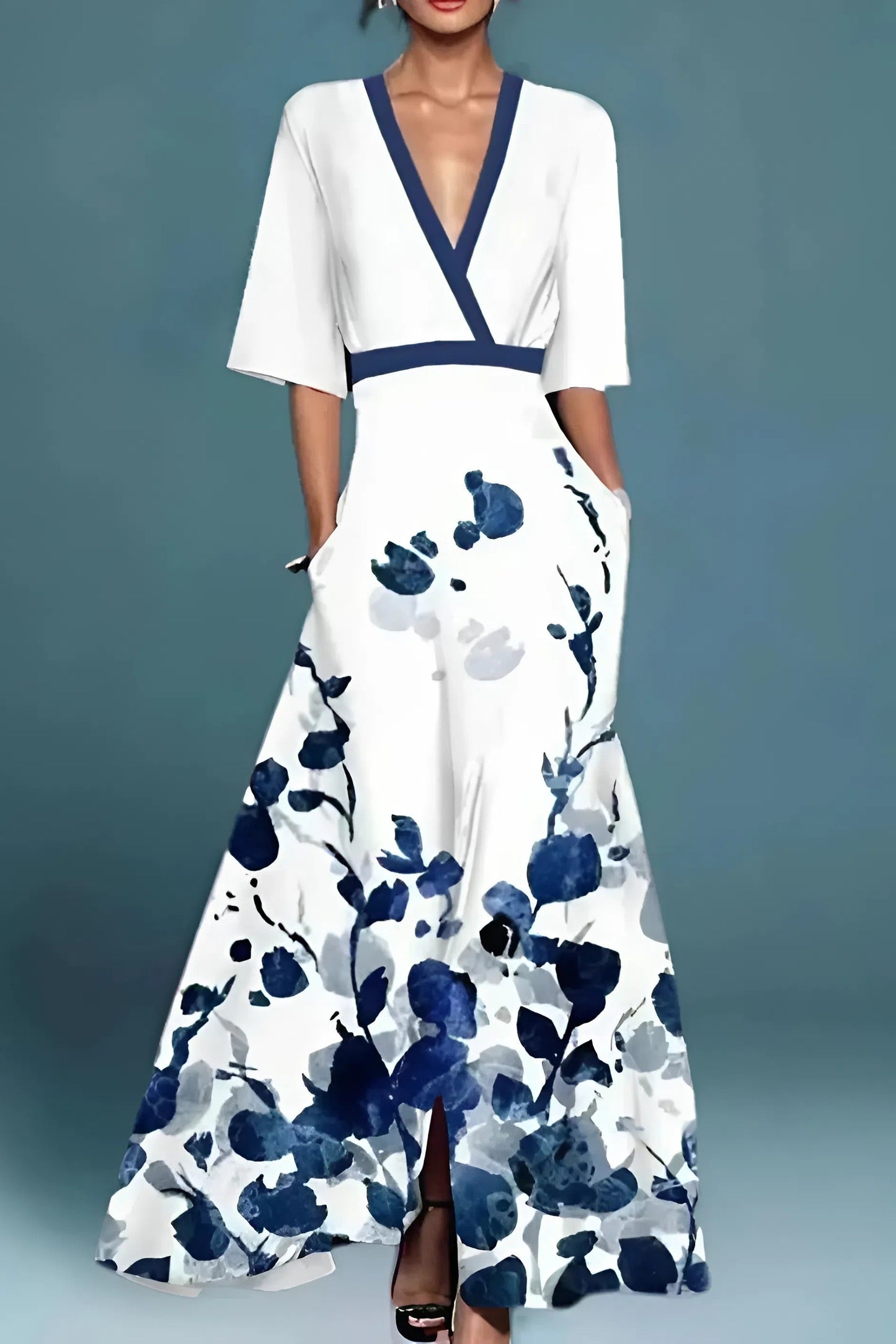 Valentina | Elegante vestido largo con escote profundo